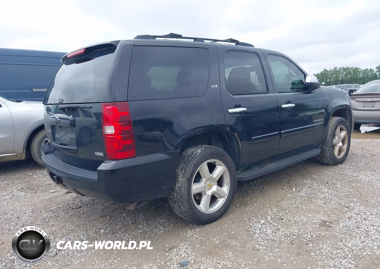 2007 Chevrolet Tahoe Ltz VIN:1GNFK130X7J341391 - 4
