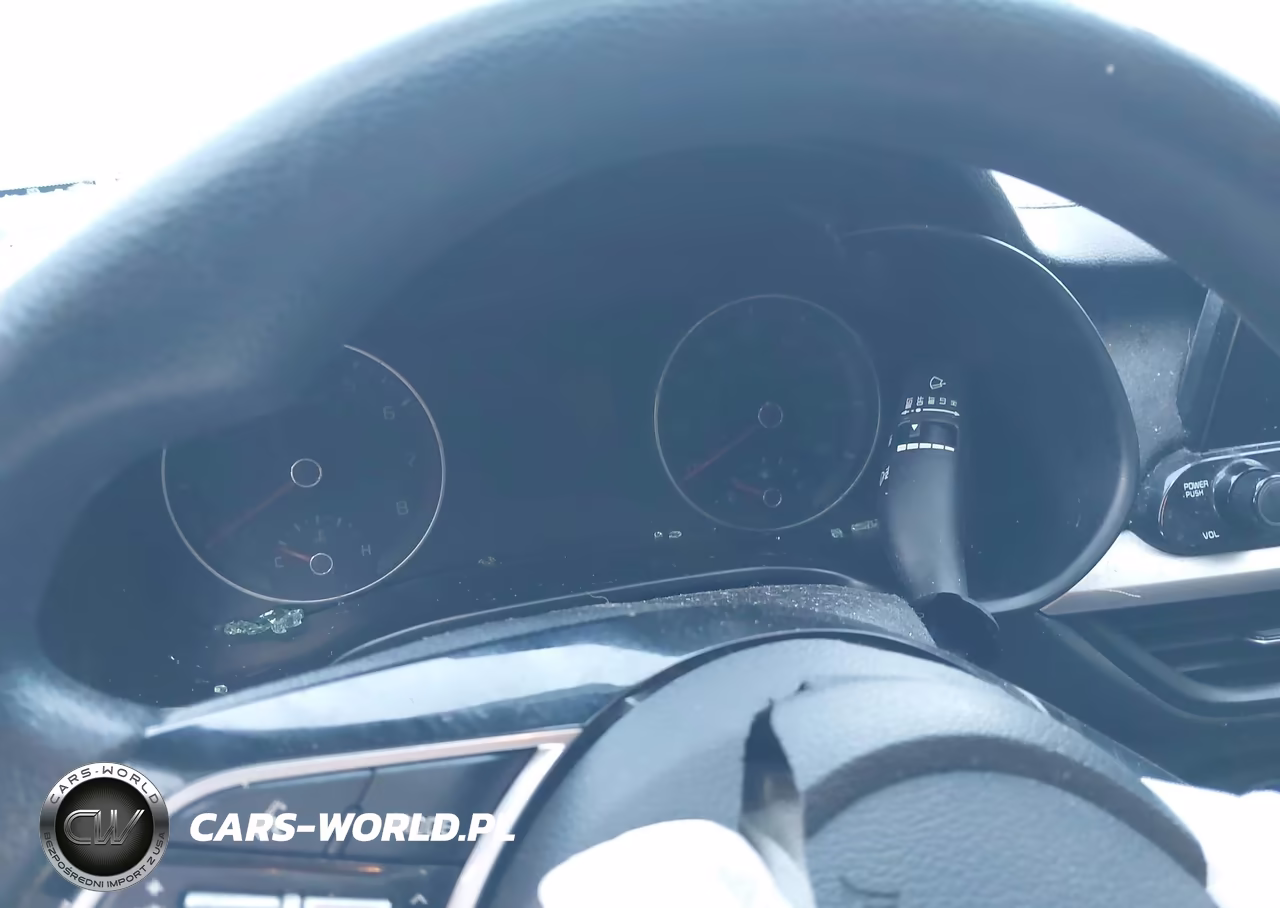 2021 Kia Forte Lxs VIN:3KPF24AD7ME409090 - 15