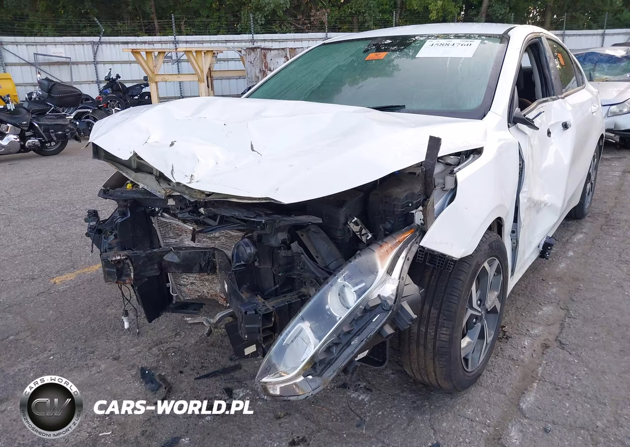 2021 Kia Forte Lxs VIN:3KPF24AD7ME409090 - 6