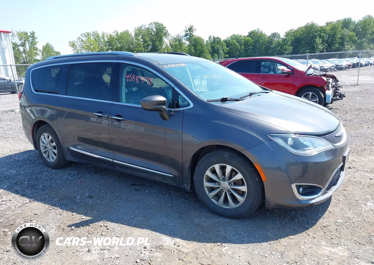 2018 Chrysler Pacifica Touring L