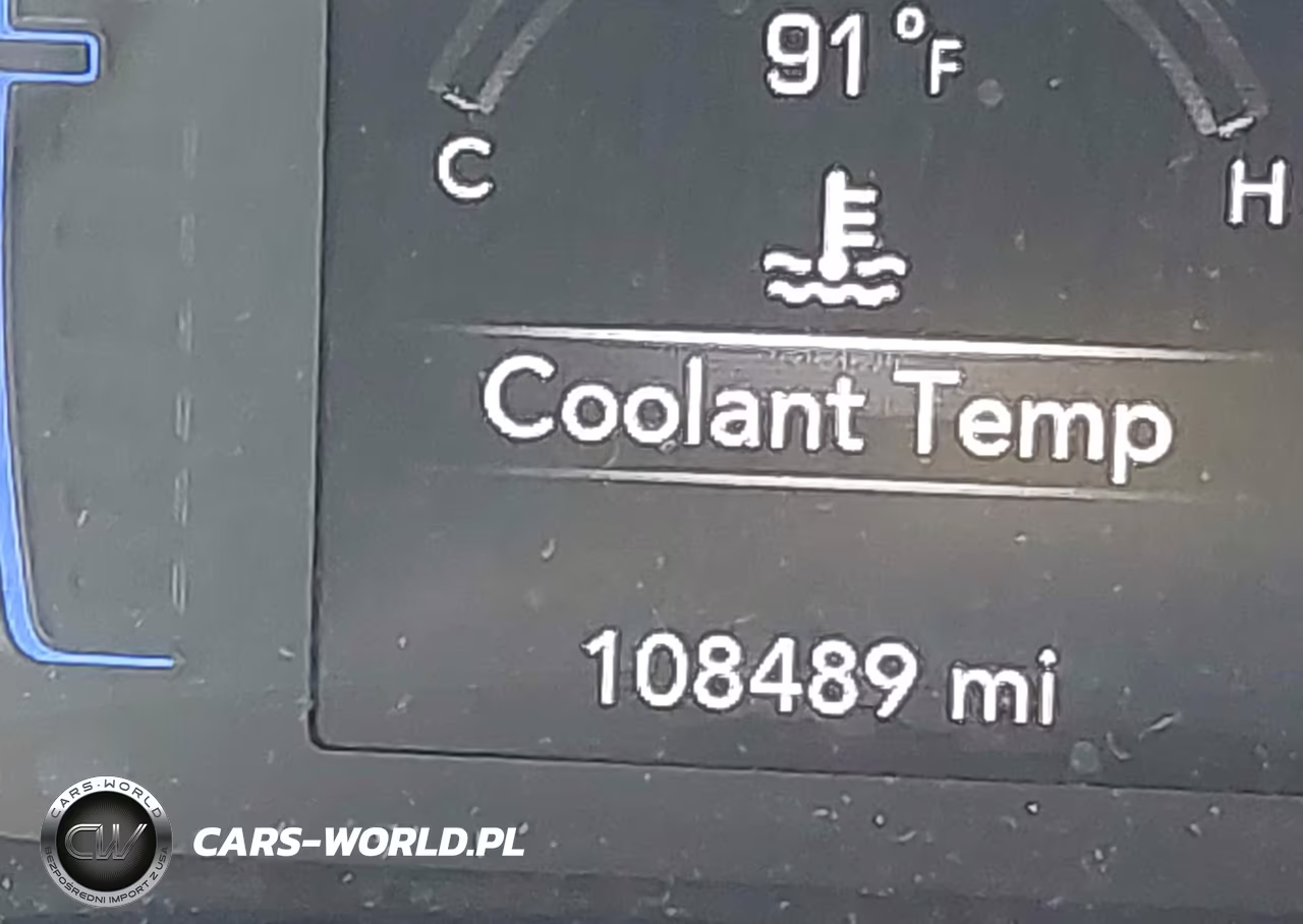 2018 Chrysler Pacifica Touring L VIN:2C4RC1BGXJR193148 - 15