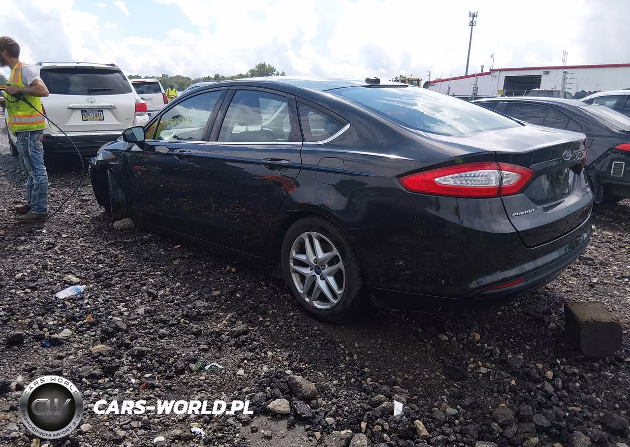 2013 Ford Fusion Se VIN:3FA6P0HR0DR377187 - 3