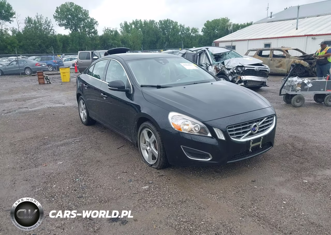 2013 Volvo S60 T5-T5 Platinum-T5 Premier-T5 Premier Plus