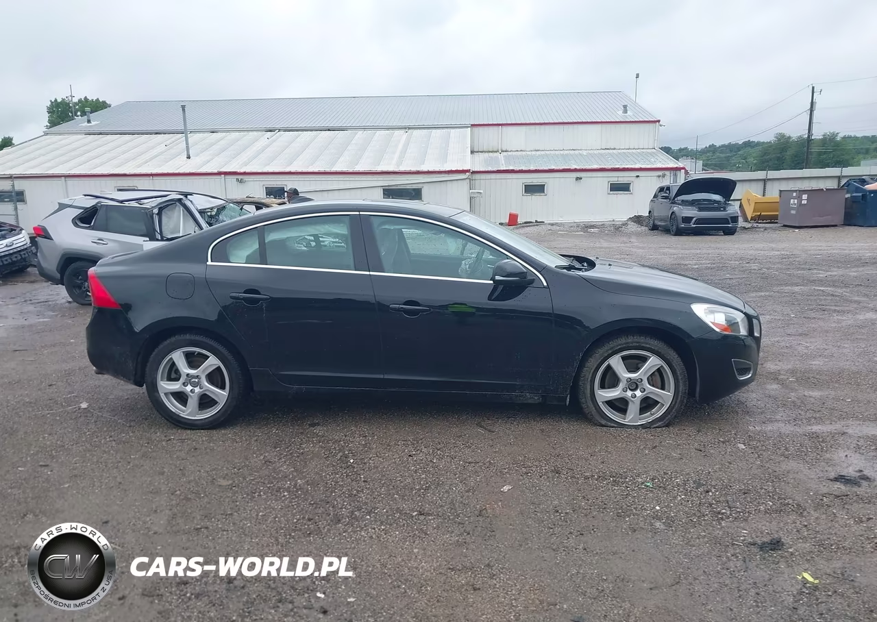 2013 Volvo S60 T5-T5 Platinum-T5 Premier-T5 Premier Plus VIN:YV1612FH4D2175663 - 13