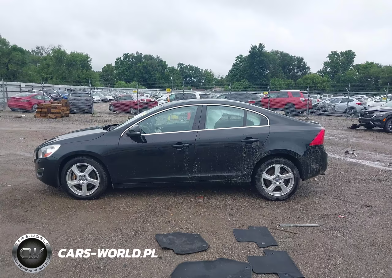 2013 Volvo S60 T5-T5 Platinum-T5 Premier-T5 Premier Plus VIN:YV1612FH4D2175663 - 14