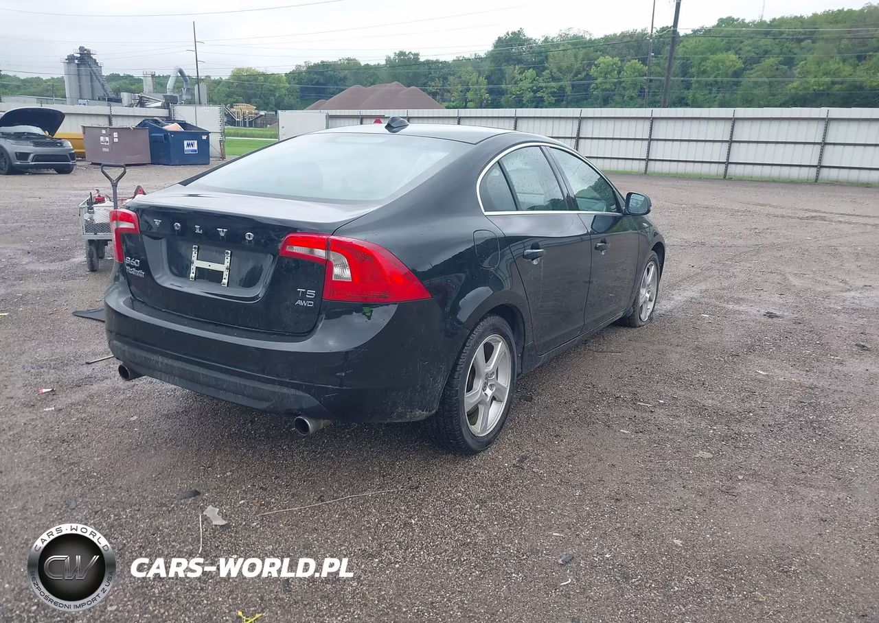 2013 Volvo S60 T5-T5 Platinum-T5 Premier-T5 Premier Plus VIN:YV1612FH4D2175663 - 4