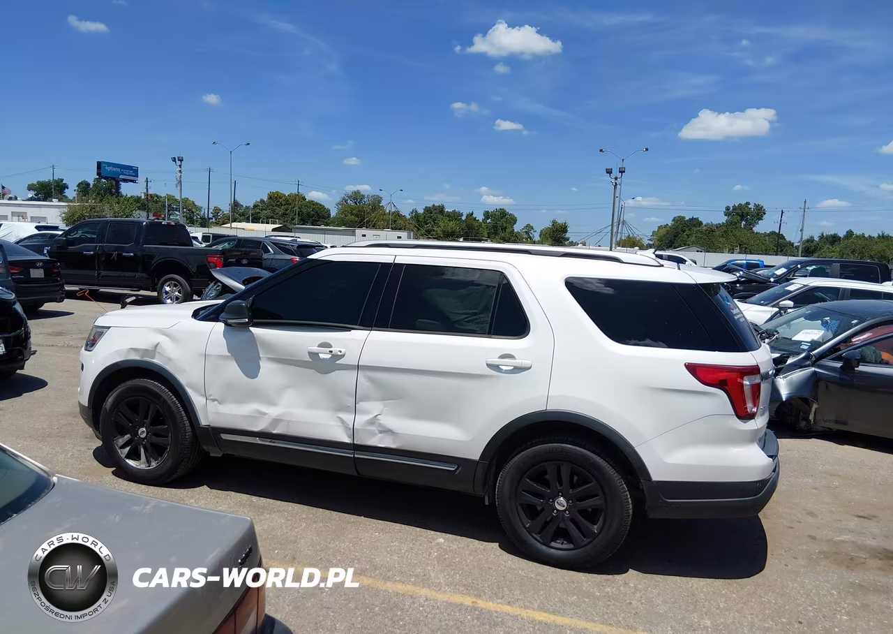 2019 Ford Explorer Xlt VIN:1FM5K8D82KGA20707 - 14
