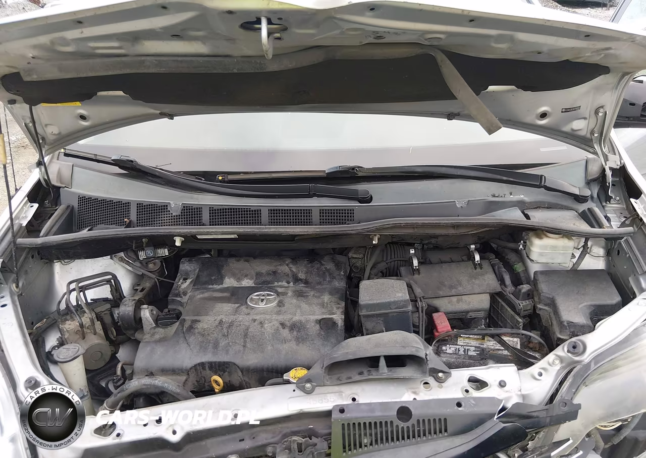 2011 Toyota Sienna Le V6 VIN:5TDKK3DC4BS066723 - 10