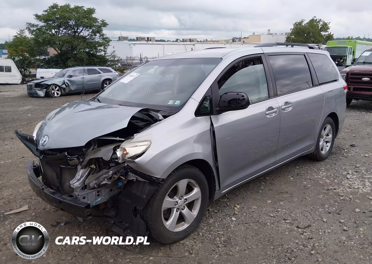 2011 Toyota Sienna Le V6 VIN:5TDKK3DC4BS066723 - 2