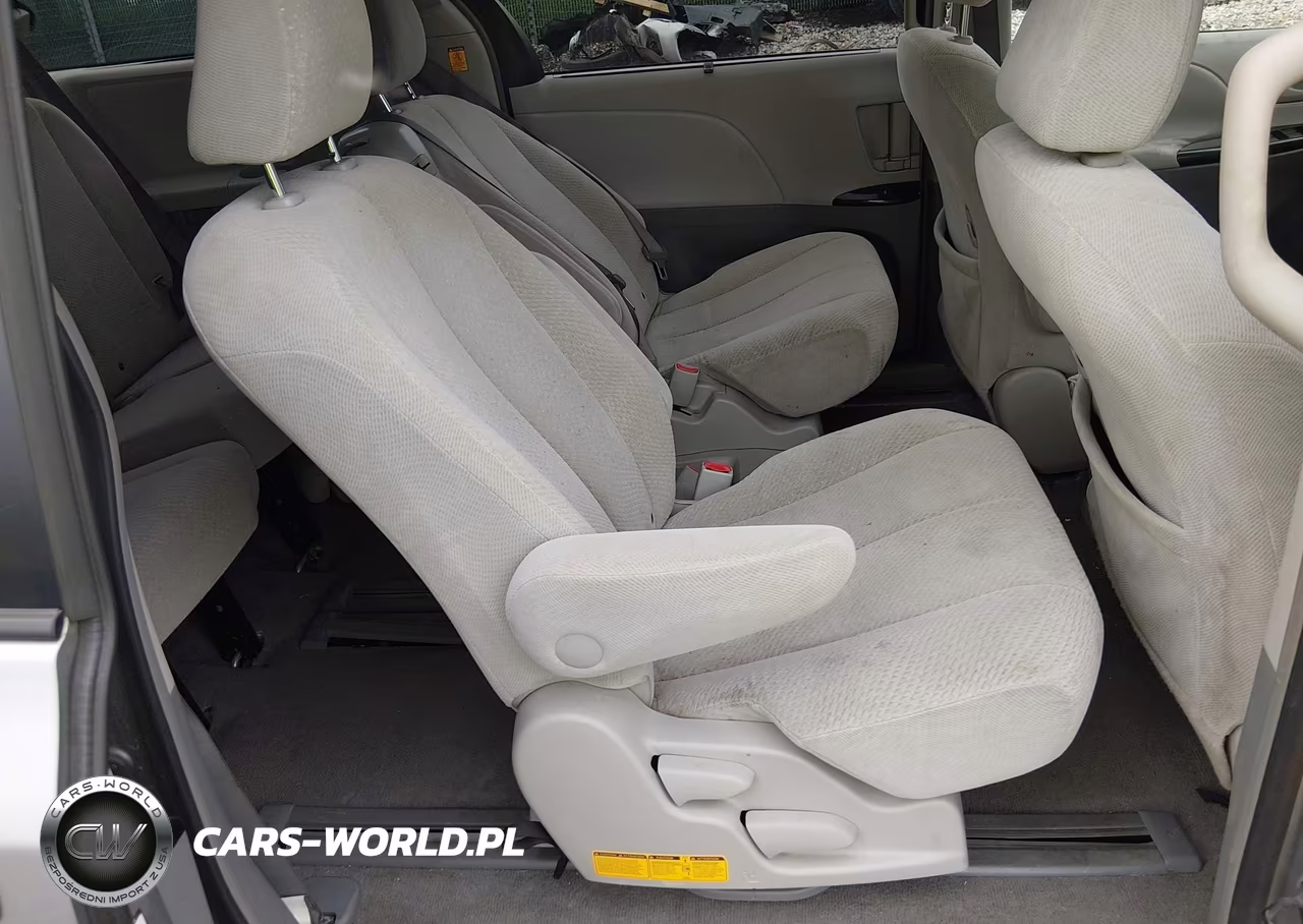 2011 Toyota Sienna Le V6 VIN:5TDKK3DC4BS066723 - 8