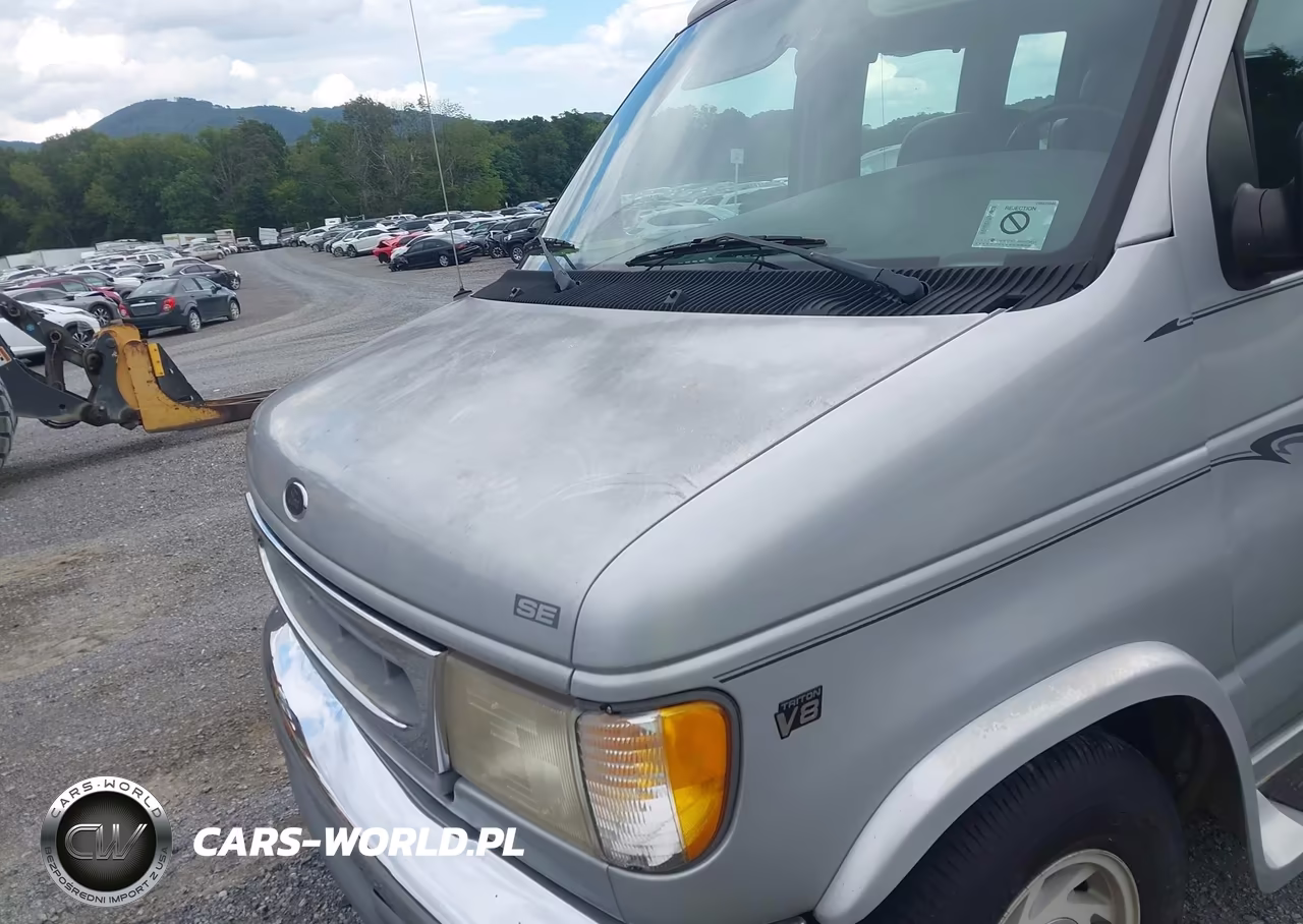 2000 Ford E-150 Recreational VIN:1FDRE14L6YHB00812 - 14