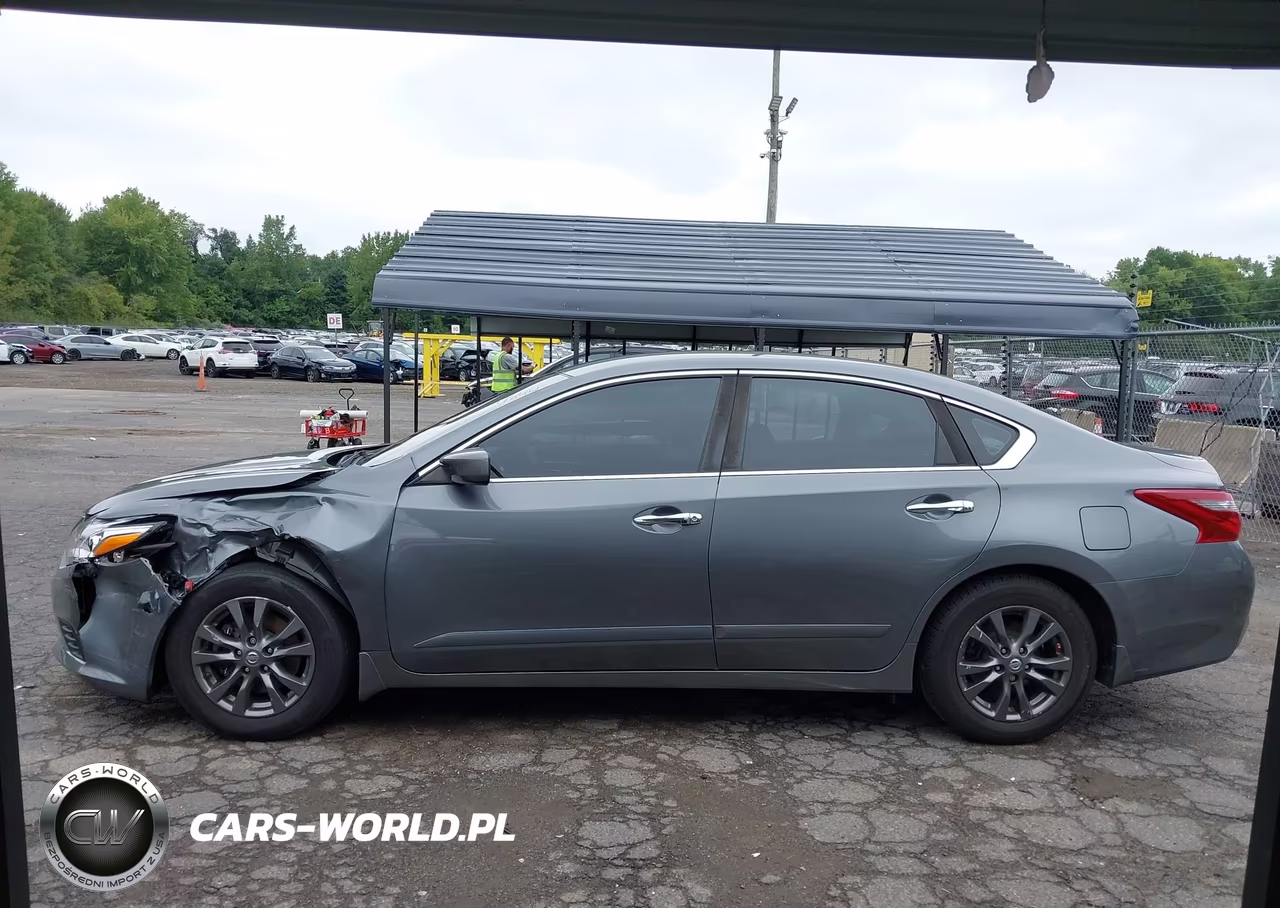 2018 Nissan Altima 2.5 S VIN:1N4AL3AP8JC242906 - 14