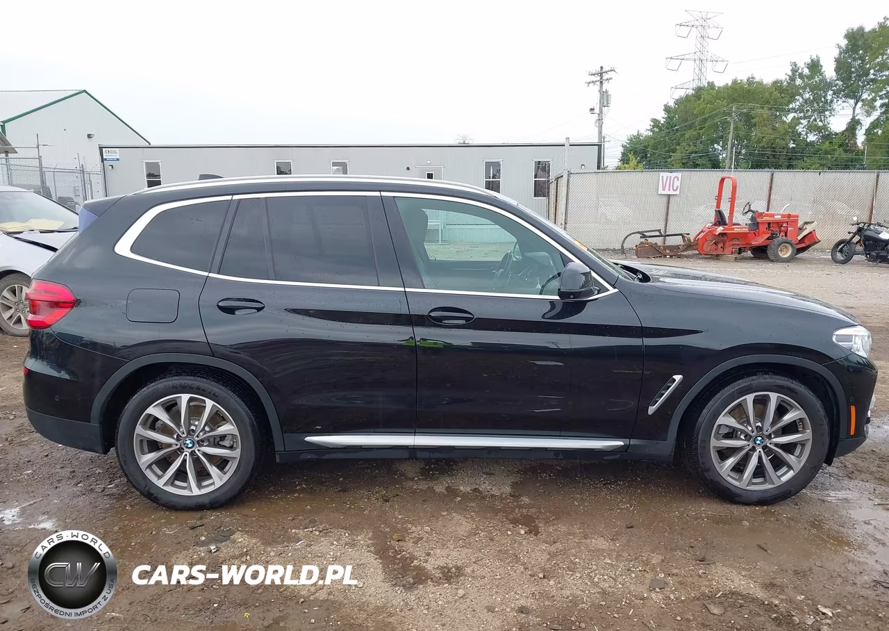 2018 BMW X3 xDrive30I VIN:5UXTR9C5XJLD70016 - 13