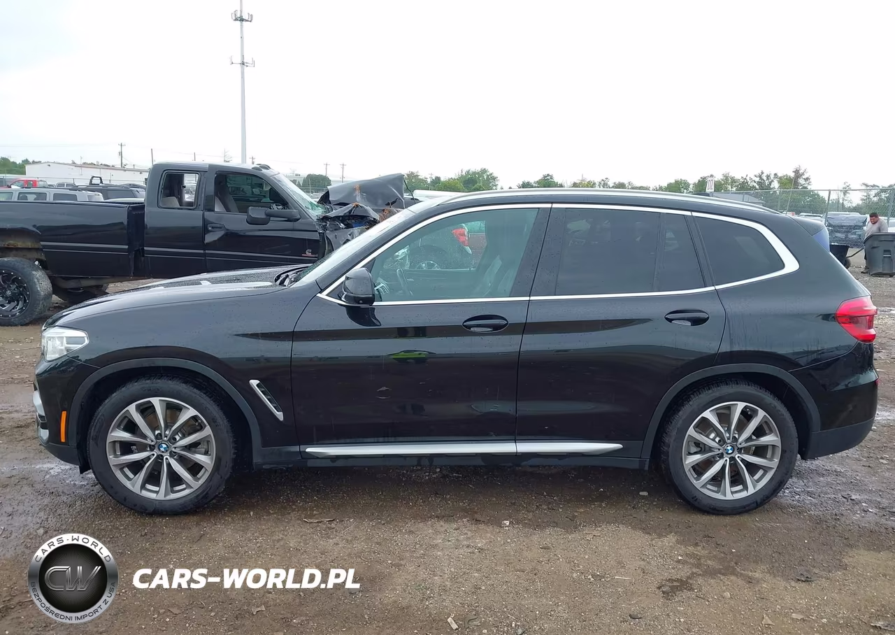 2018 BMW X3 xDrive30I VIN:5UXTR9C5XJLD70016 - 14