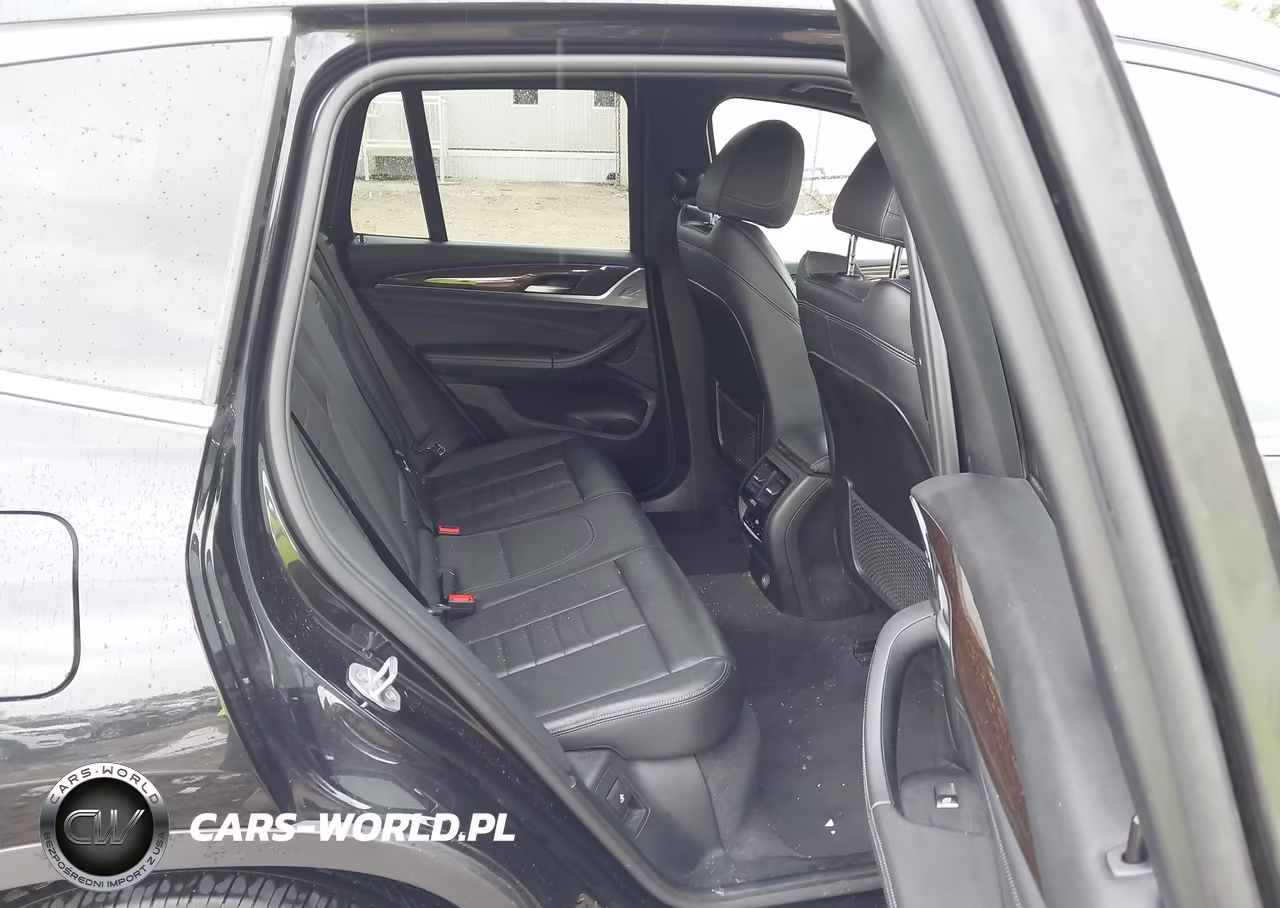 2018 BMW X3 xDrive30I VIN:5UXTR9C5XJLD70016 - 8