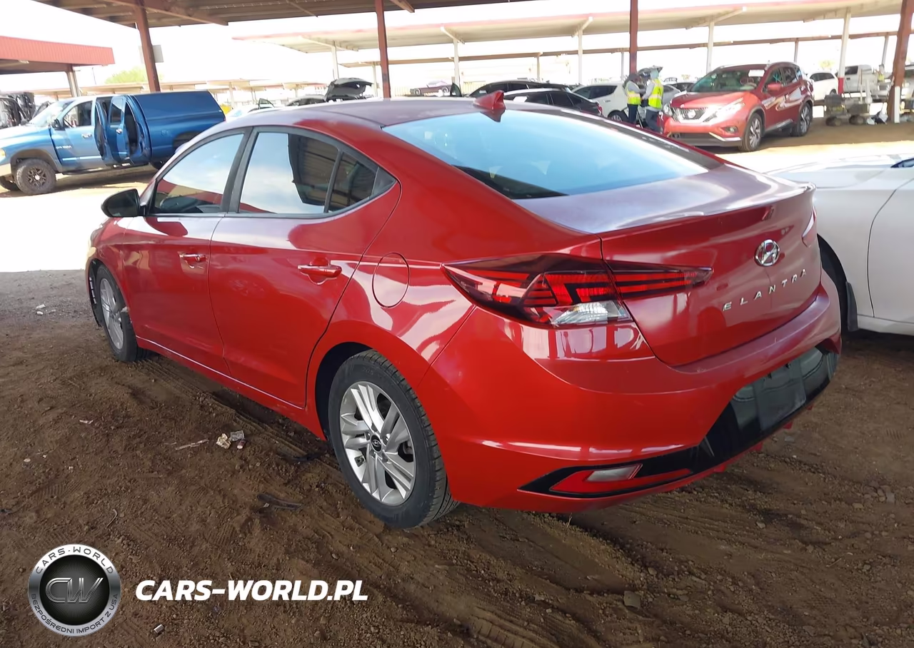 2020 Hyundai Elantra Sel VIN:5NPD84LF8LH544139 - 3
