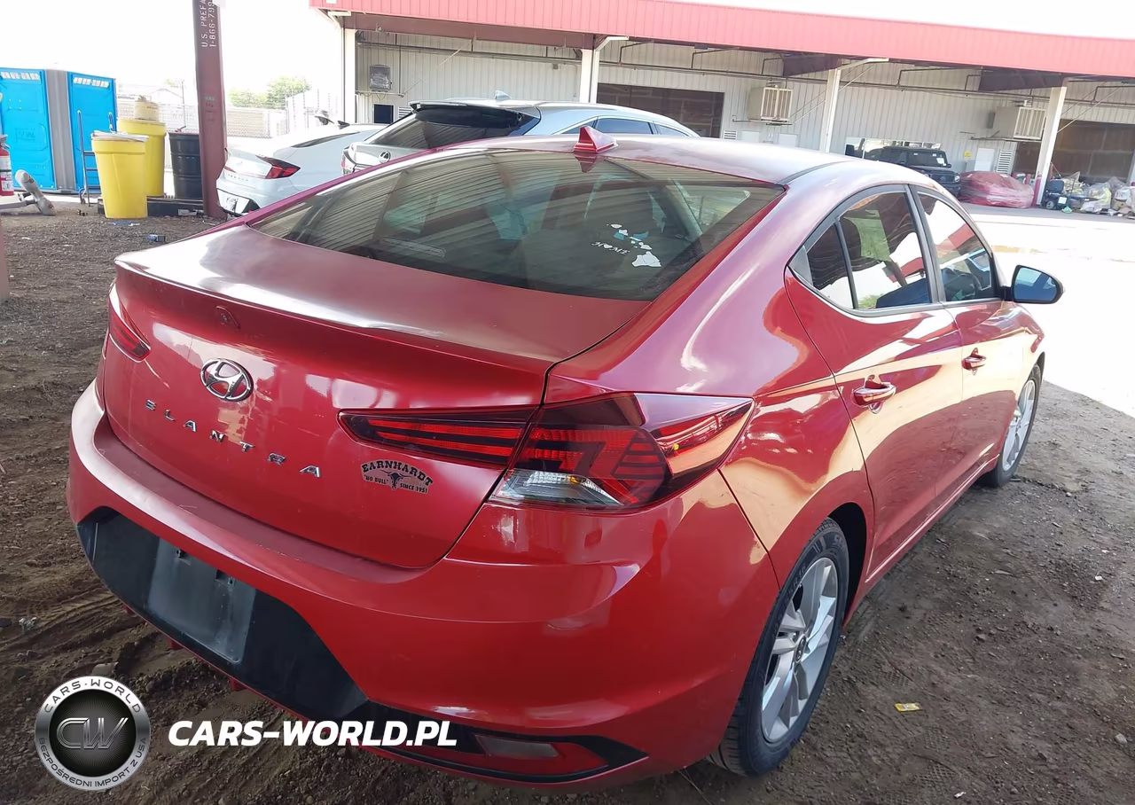 2020 Hyundai Elantra Sel VIN:5NPD84LF8LH544139 - 4