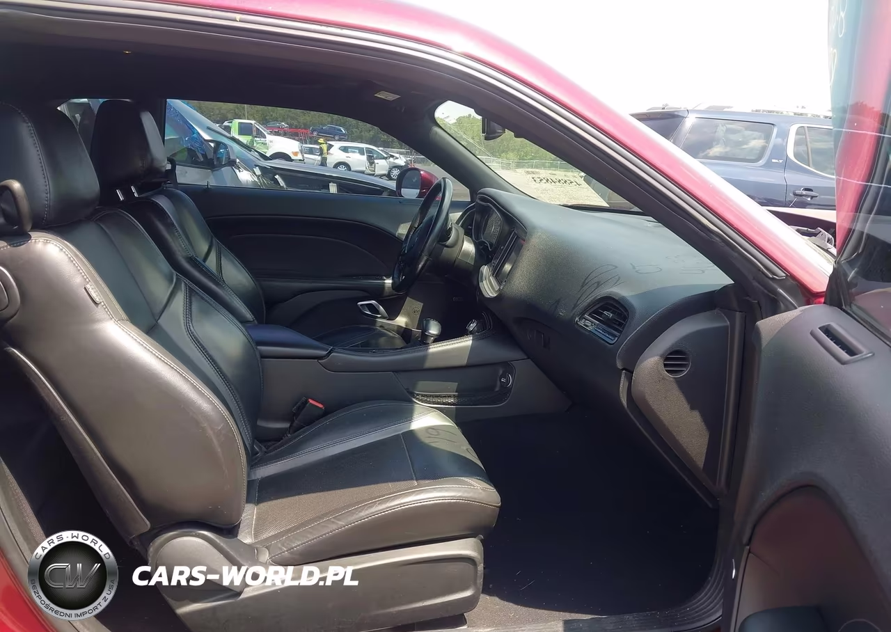 2019 Dodge Challenger Sxt VIN:2C3CDZAG1KH634633 - 5