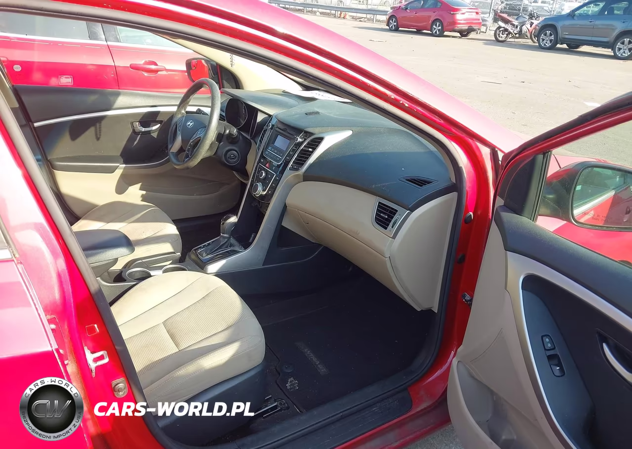 2014 Hyundai Elantra Gt VIN:KMHD35LH7EU203910 - 5