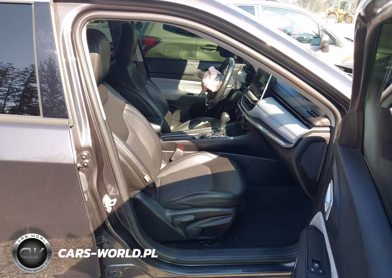2022 Jeep Compass Latitude 4X4 VIN:3C4NJDBB5NT155095 - 17