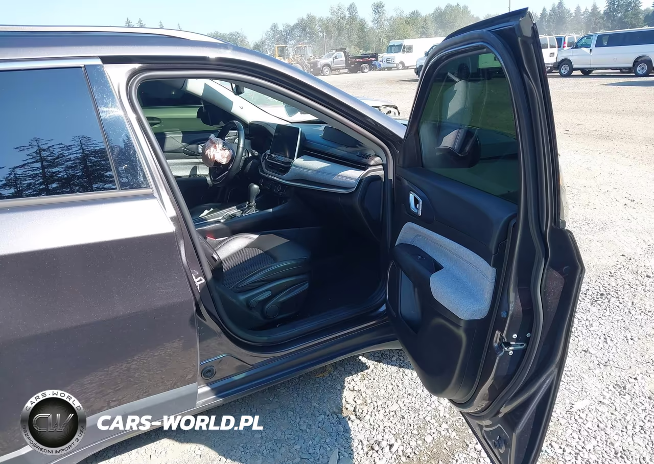 2022 Jeep Compass Latitude 4X4 VIN:3C4NJDBB5NT155095 - 5