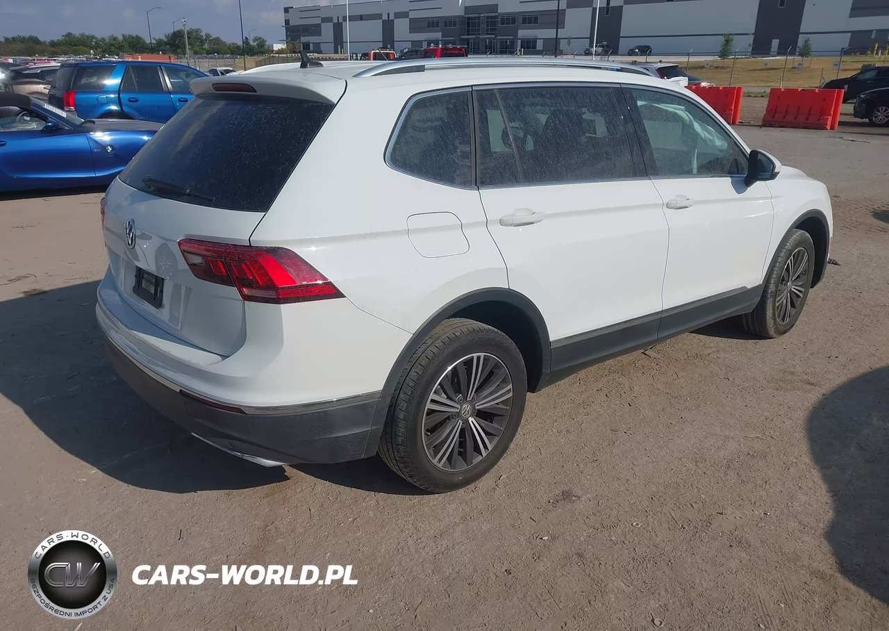2019 Volkswagen Tiguan 2.0T Se-2.0T Sel-2.0T Sel R-Line-2.0T Sel R-Line Black VIN:3VV3B7AX8KM086915 - 4