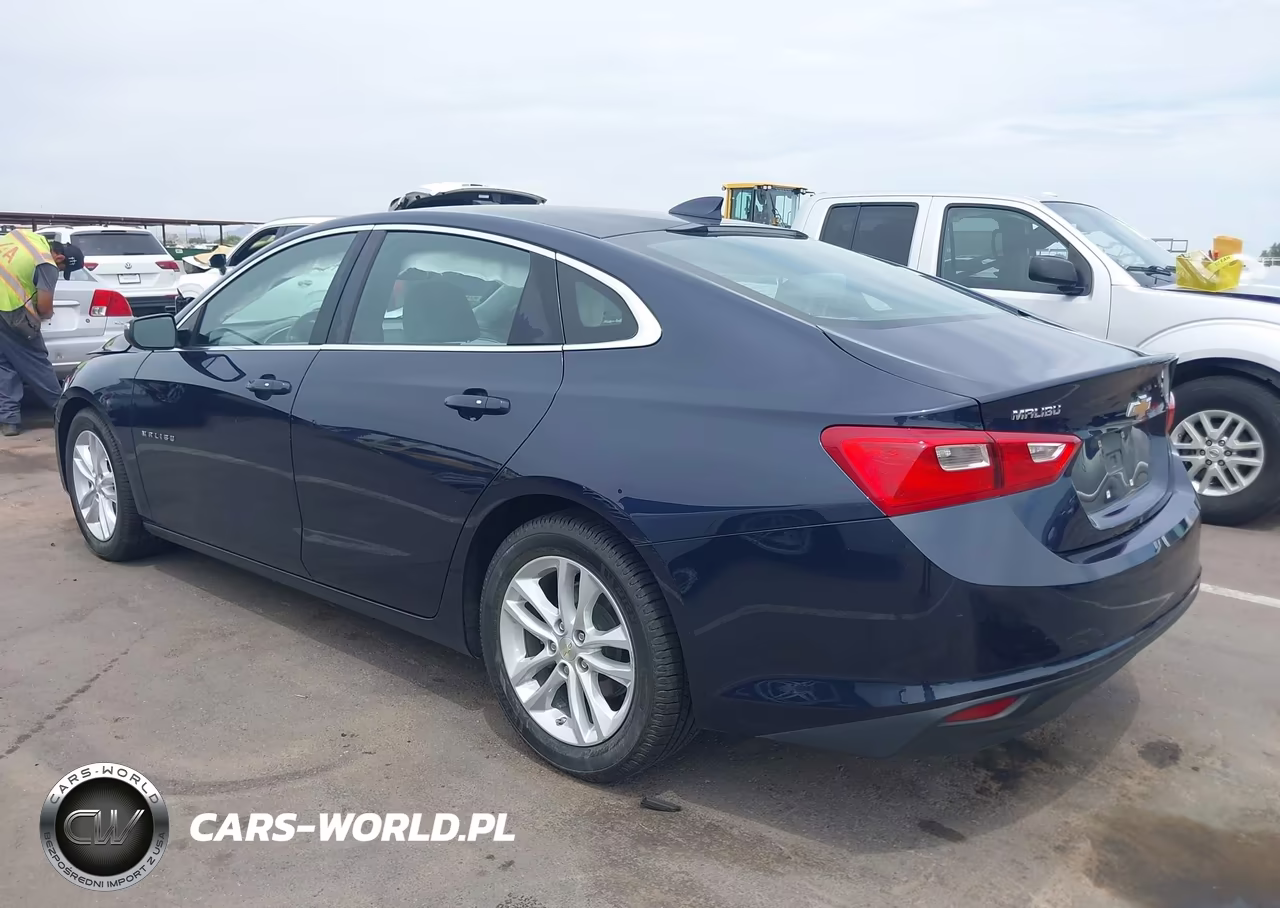 2016 Chevrolet Malibu 1Lt VIN:1G1ZE5ST3GF293552 - 3