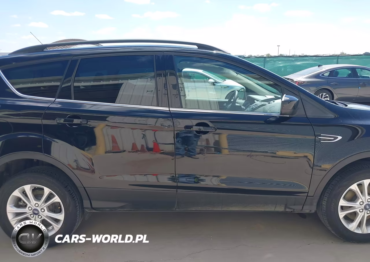 2018 Ford Escape Se VIN:1FMCU9GDXJUD08894 - 14