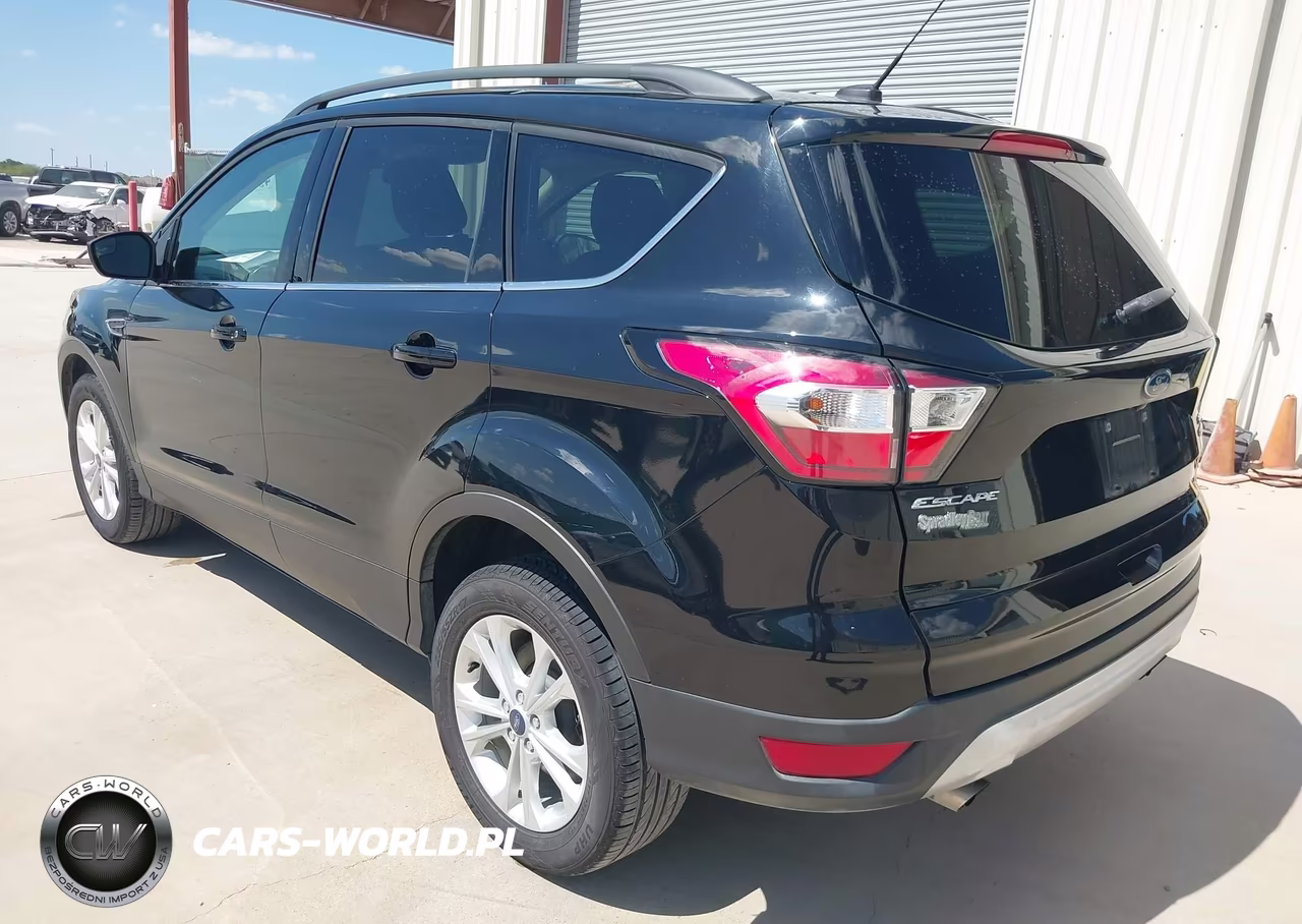 2018 Ford Escape Se VIN:1FMCU9GDXJUD08894 - 3