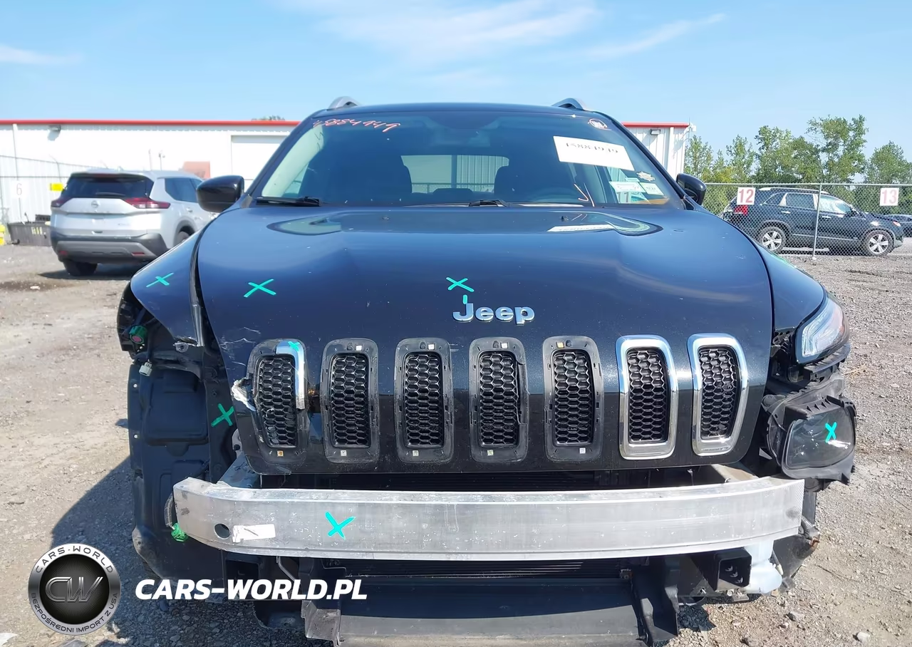 2015 Jeep Cherokee Latitude VIN:1C4PJMCB6FW792256 - 6