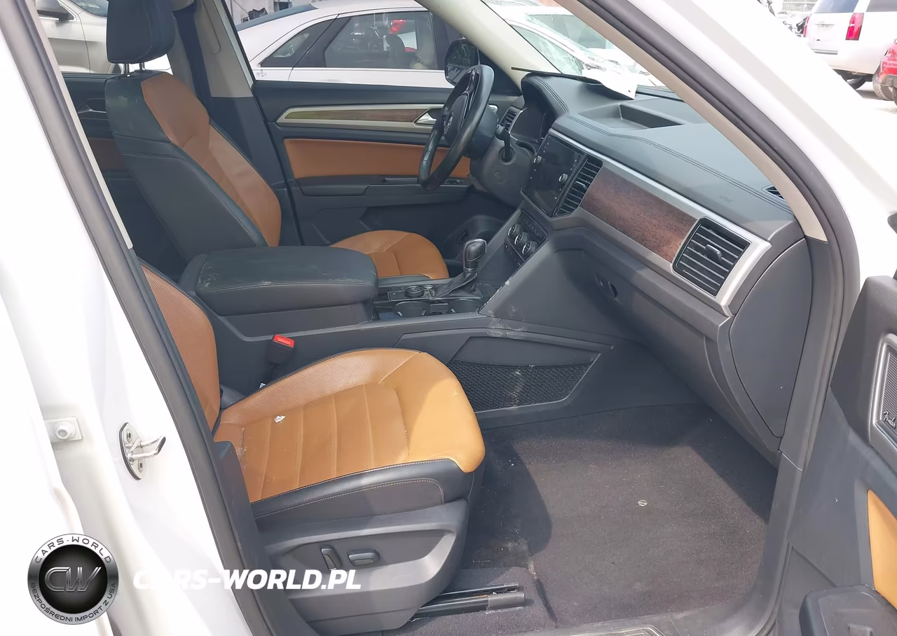 2019 Volkswagen Atlas 3.6L V6 Sel Premium VIN:1V2TR2CA2KC611134 - 5