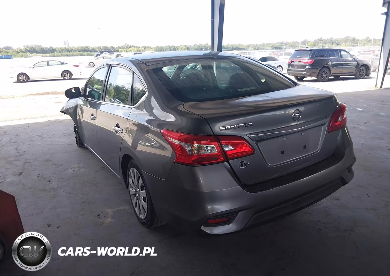 2018 Nissan Sentra S VIN:3N1AB7AP0JY202530 - 3