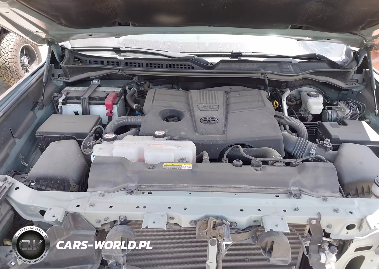 2025 Toyota Tundra Sr5 VIN:5TFLA5DBXSX318110 - 10