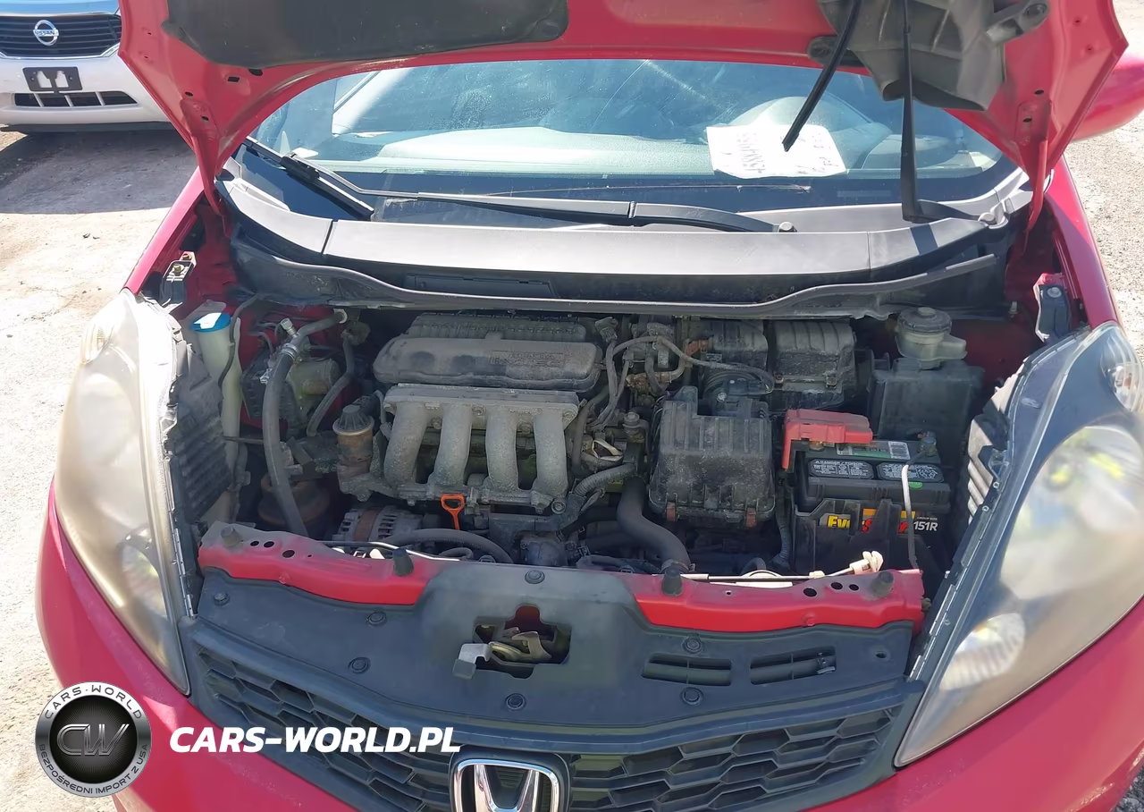 2012 Honda Fit Sport VIN:JHMGE8H51CC010410 - 10