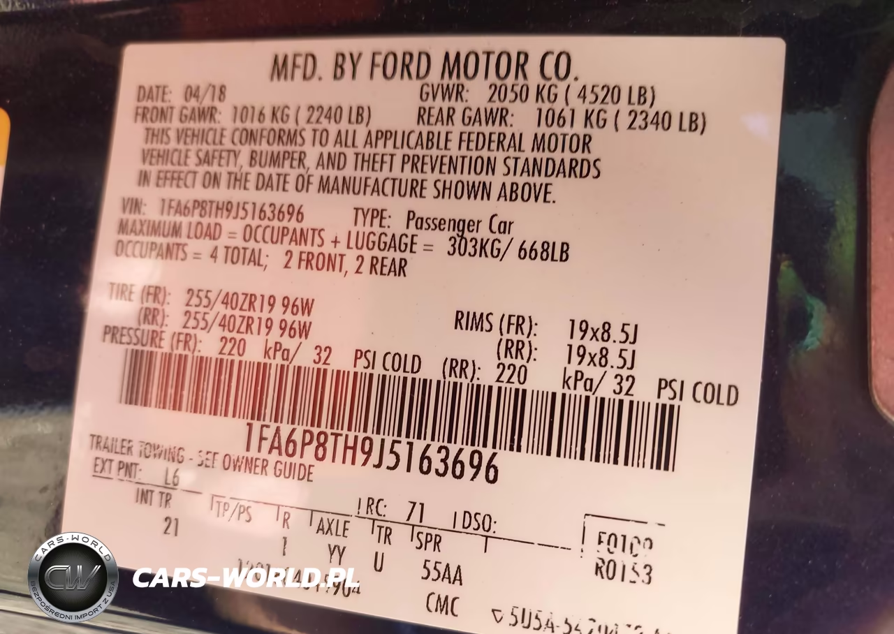 2018 Ford Mustang Ecoboost VIN:1FA6P8TH9J5163696 - 9