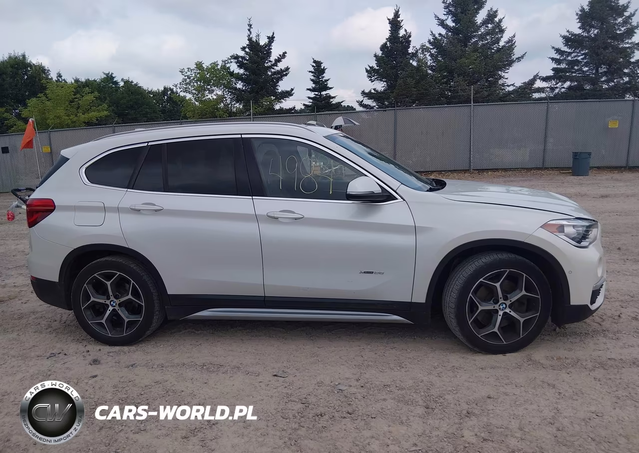 2016 BMW X1 xDrive28I VIN:WBXHT3C35G5E48089 - 13
