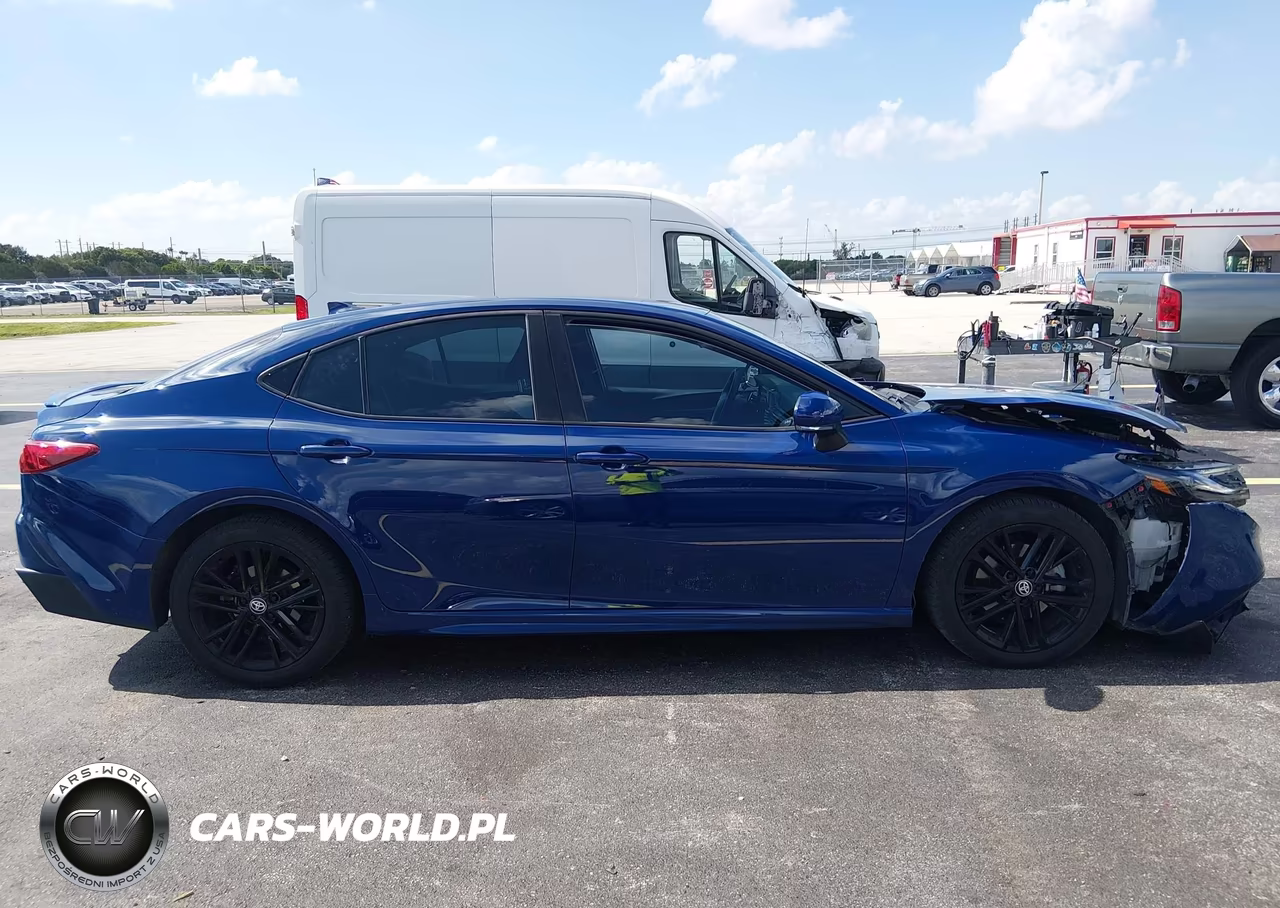 2025 Toyota Camry Se VIN:4T1DAACK9SU002967 - 13