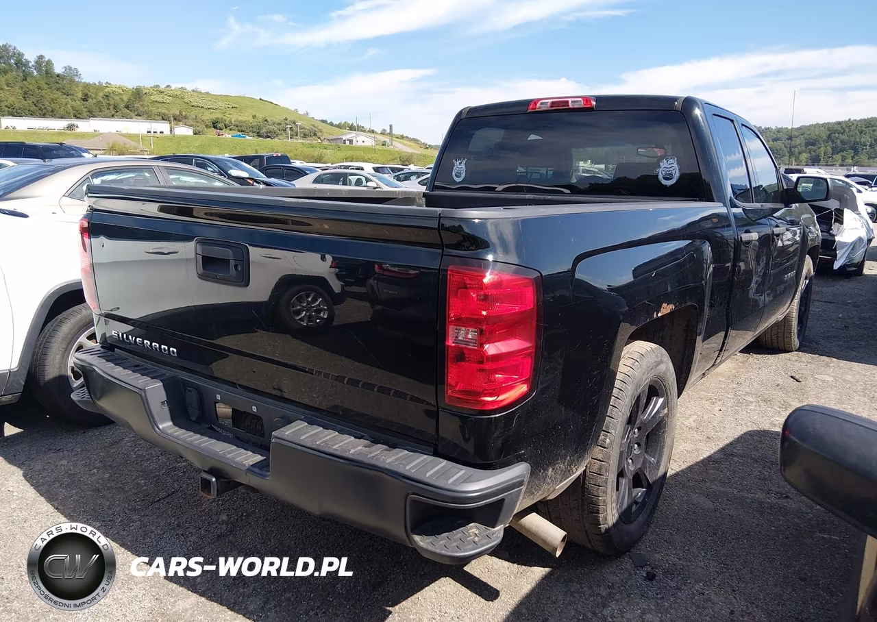 2015 Chevrolet Silverado 1500 Work Truck VIN:1GCRCPEH7FZ441070 - 4