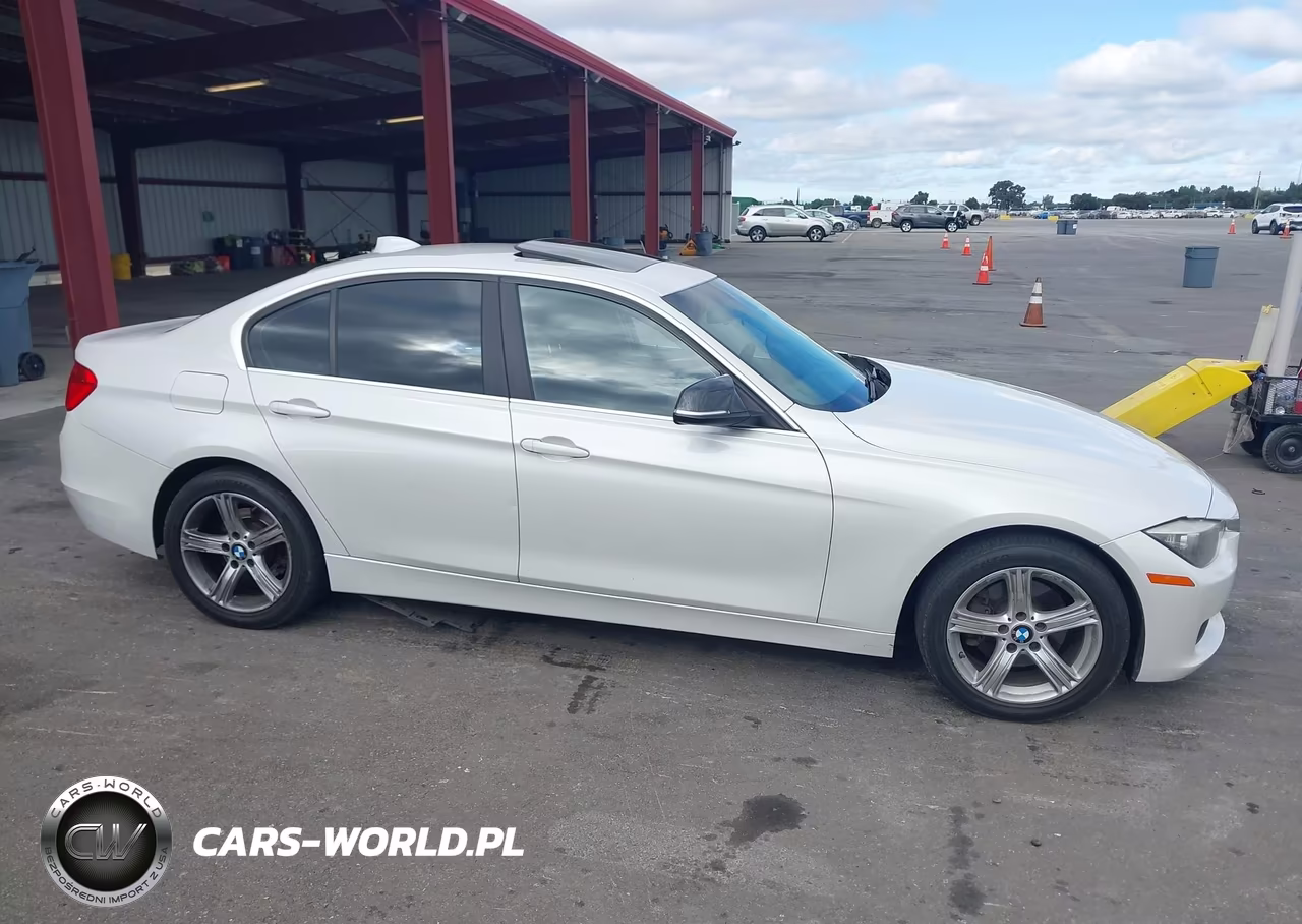 2015 BMW 328I xDrive VIN:WBA3B5C59FF959489 - 13
