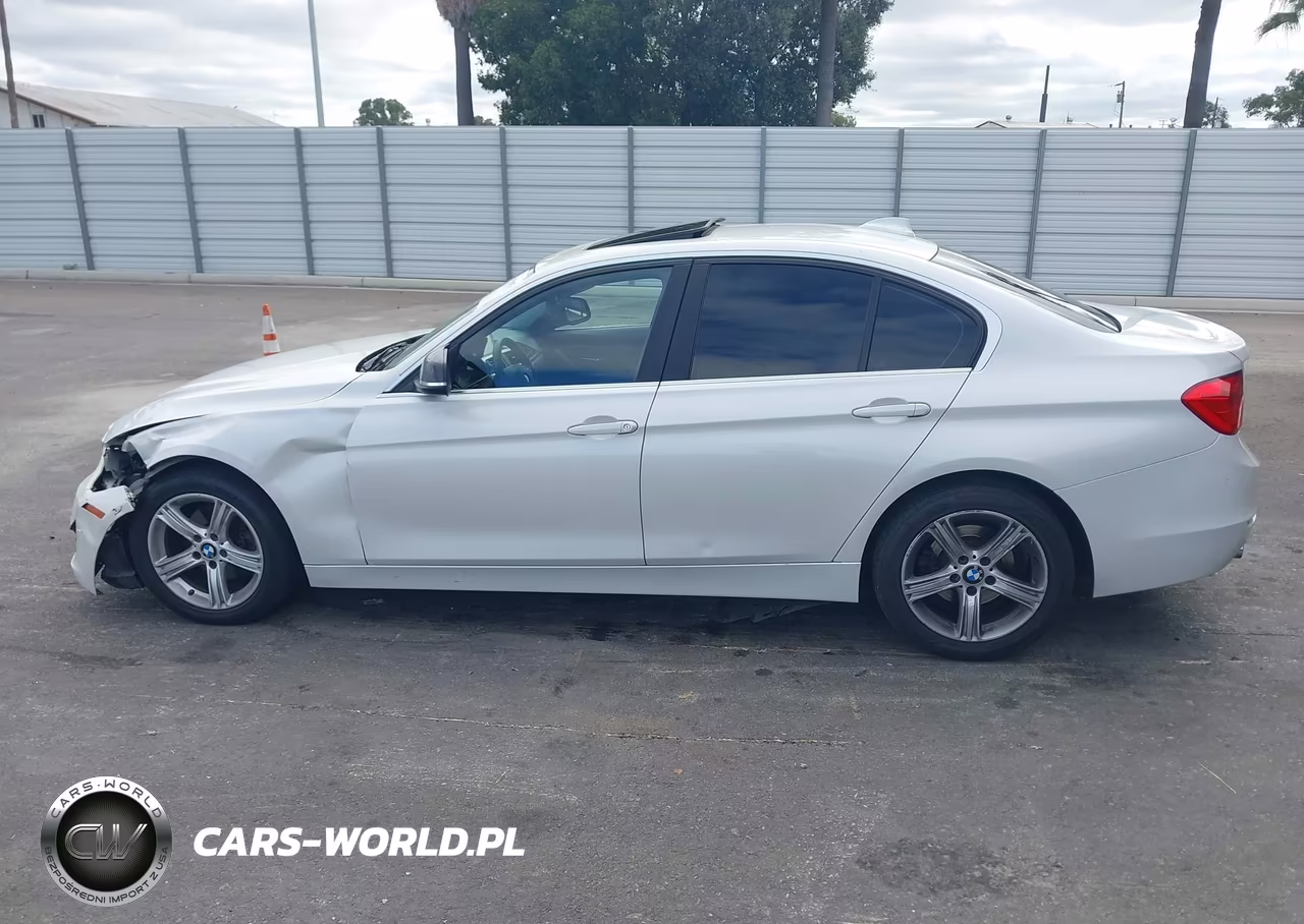 2015 BMW 328I xDrive VIN:WBA3B5C59FF959489 - 14