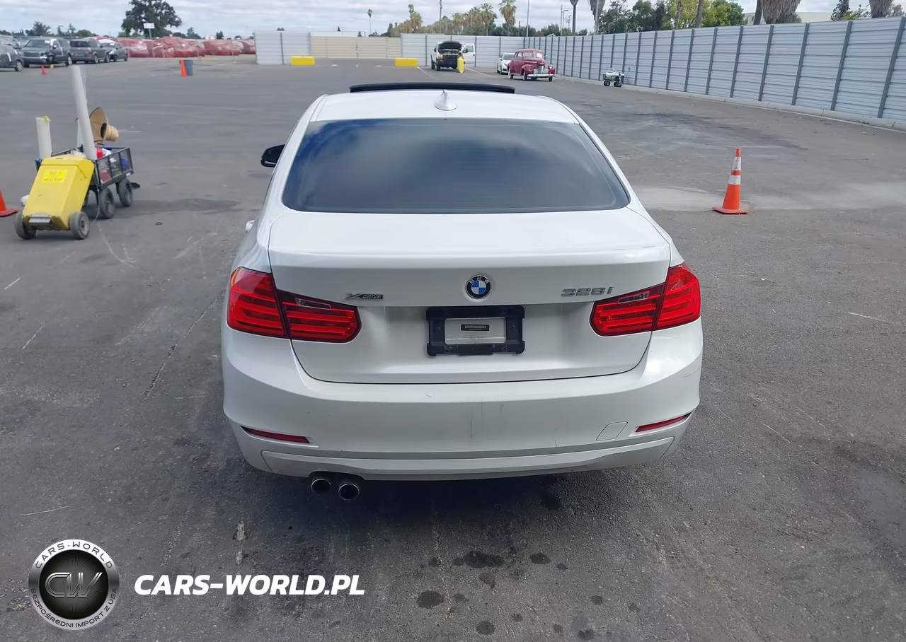 2015 BMW 328I xDrive VIN:WBA3B5C59FF959489 - 16