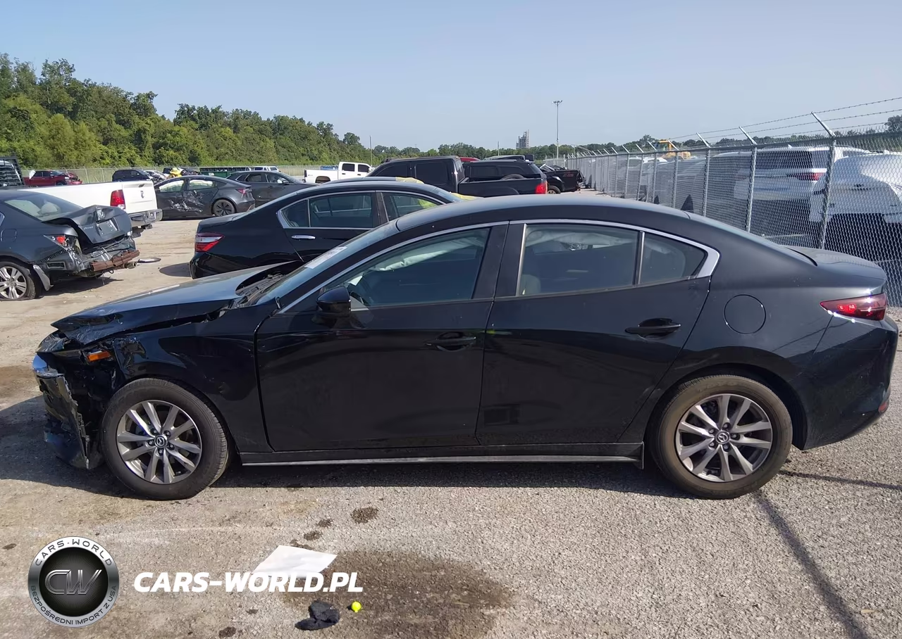 2021 Mazda Mazda3 2.5 S VIN:3MZBPAALXMM253345 - 14