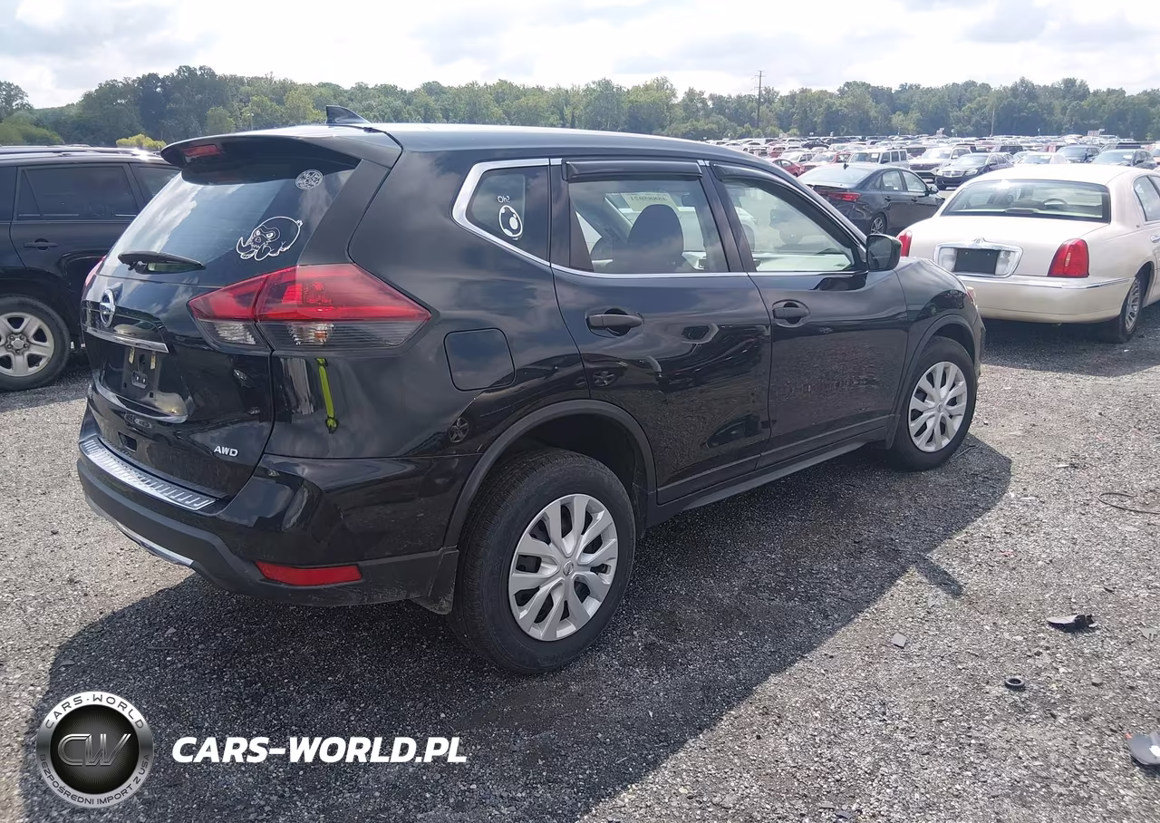 2018 Nissan Rogue S VIN:5N1AT2MV5JC763690 - 4