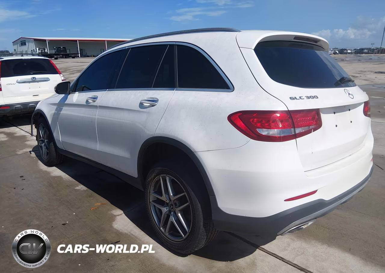2018 Mercedes-Benz Glc 300 4Matic VIN:WDC0G4KB0JV067603 - 3
