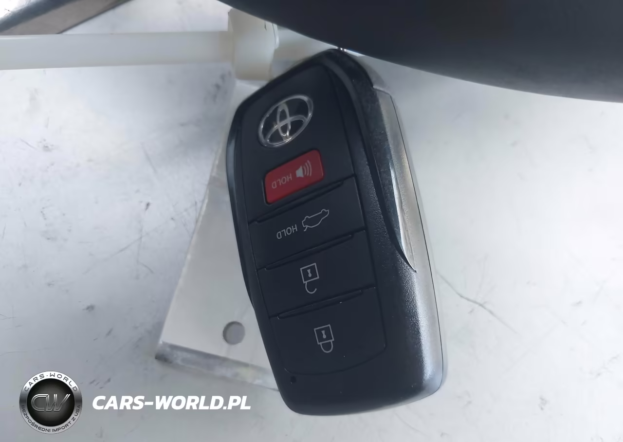 2026 Toyota Camry Se VIN:4T1DAACK5TU714636 - 11