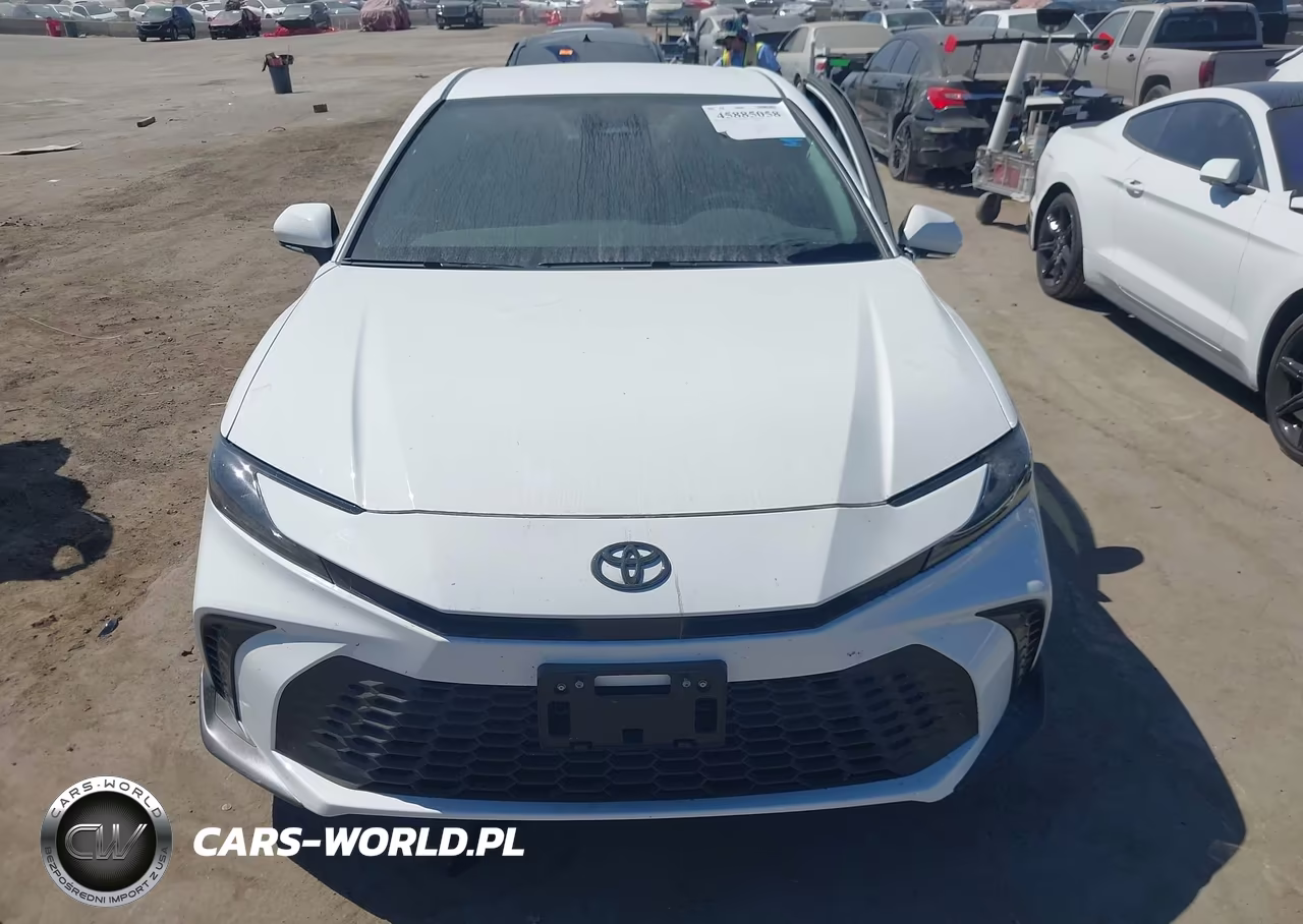 2026 Toyota Camry Se VIN:4T1DAACK5TU714636 - 13