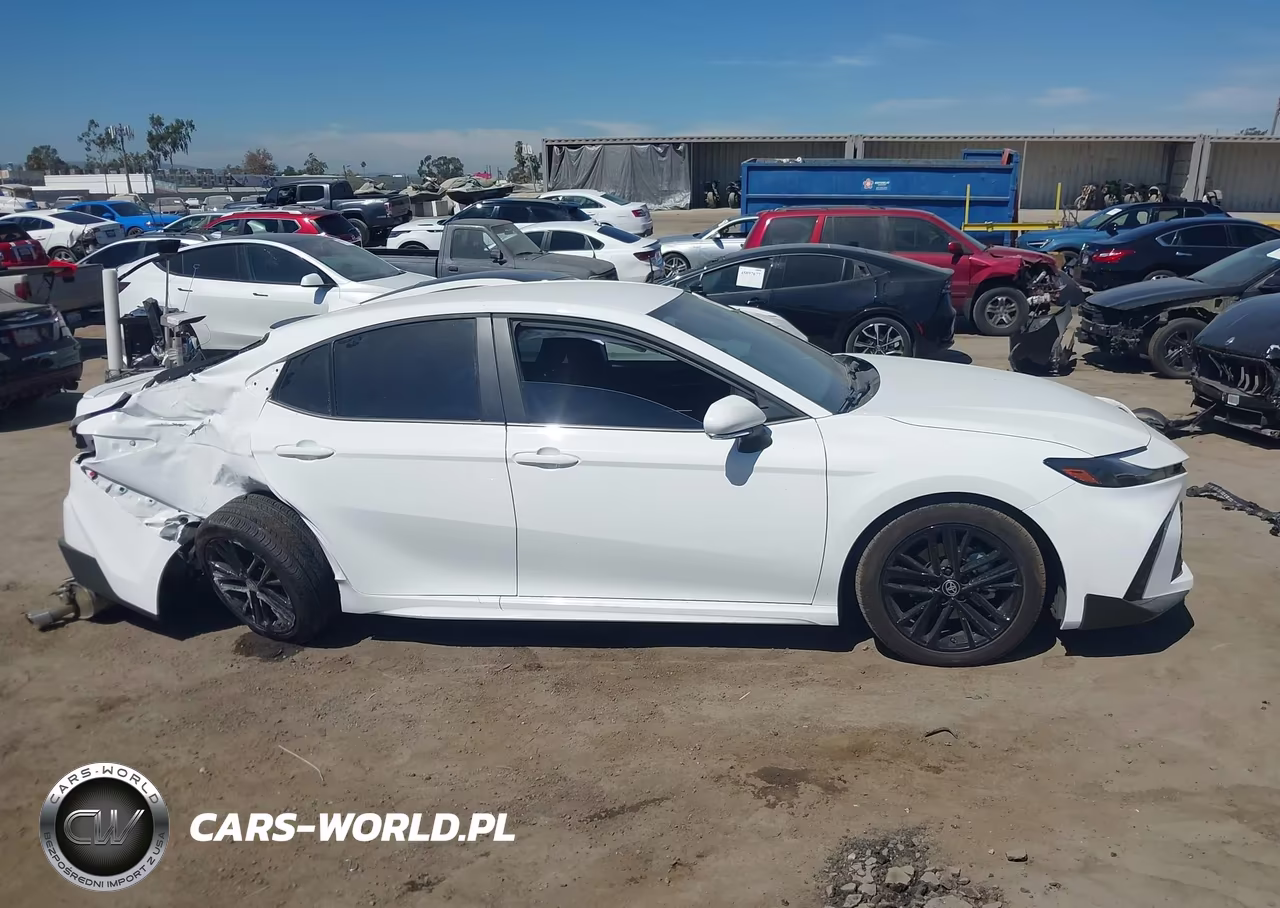 2026 Toyota Camry Se VIN:4T1DAACK5TU714636 - 14