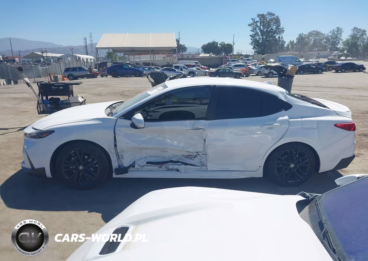 2026 Toyota Camry Se VIN:4T1DAACK5TU714636 - 15