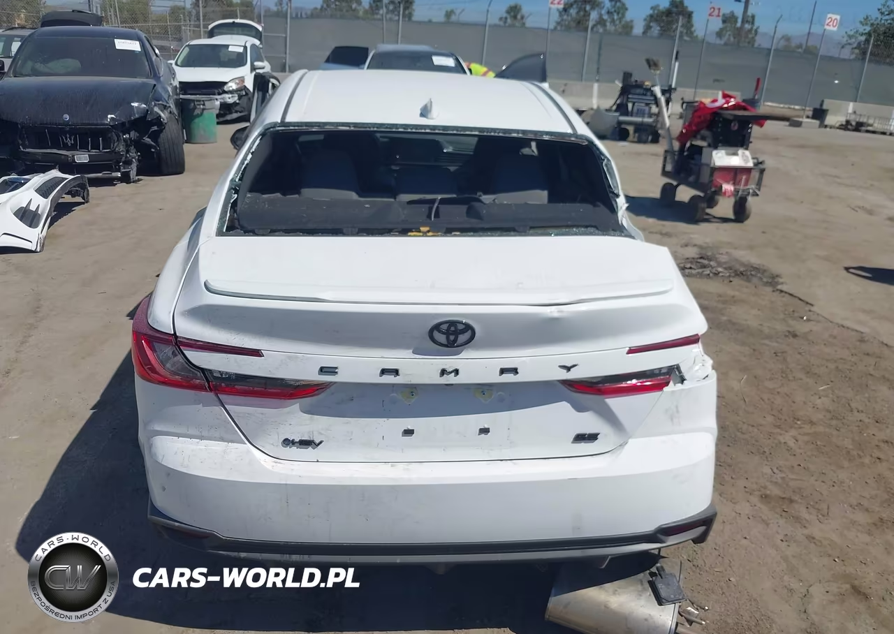 2026 Toyota Camry Se VIN:4T1DAACK5TU714636 - 17