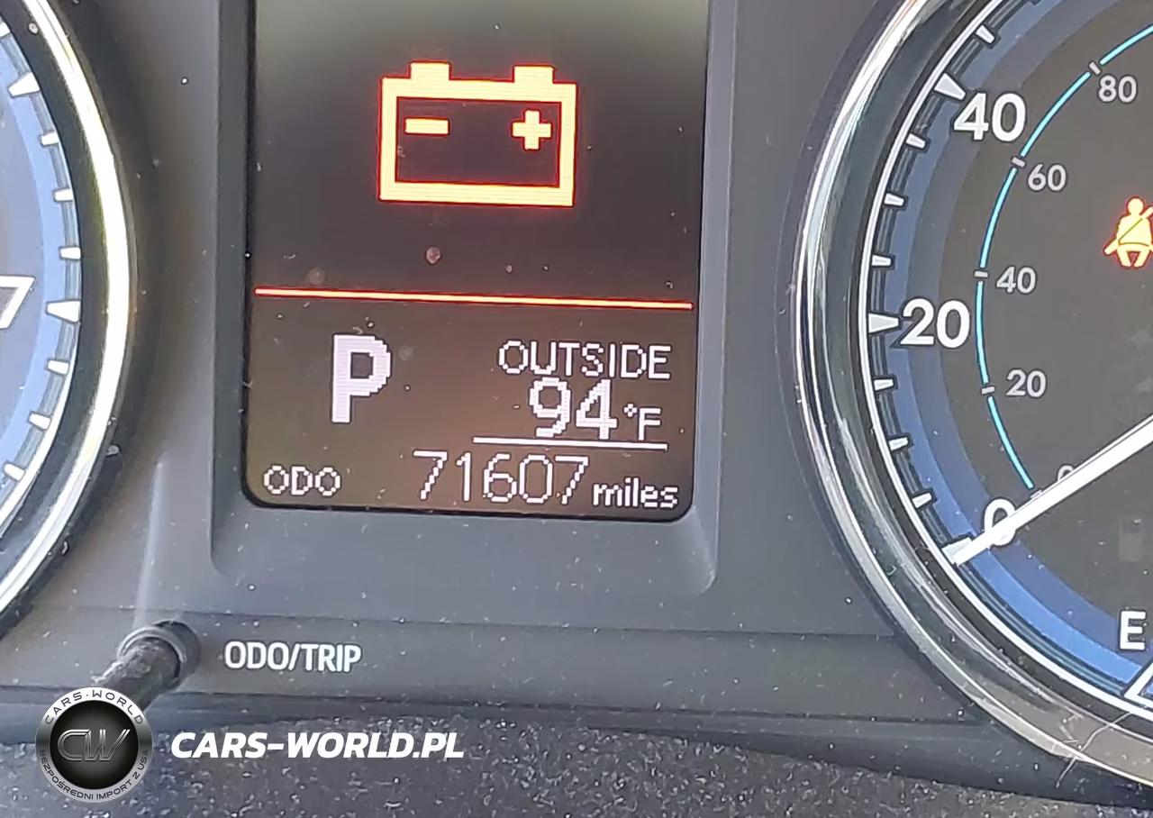 2019 Toyota Corolla Le VIN:2T1BURHE6KC197542 - 16